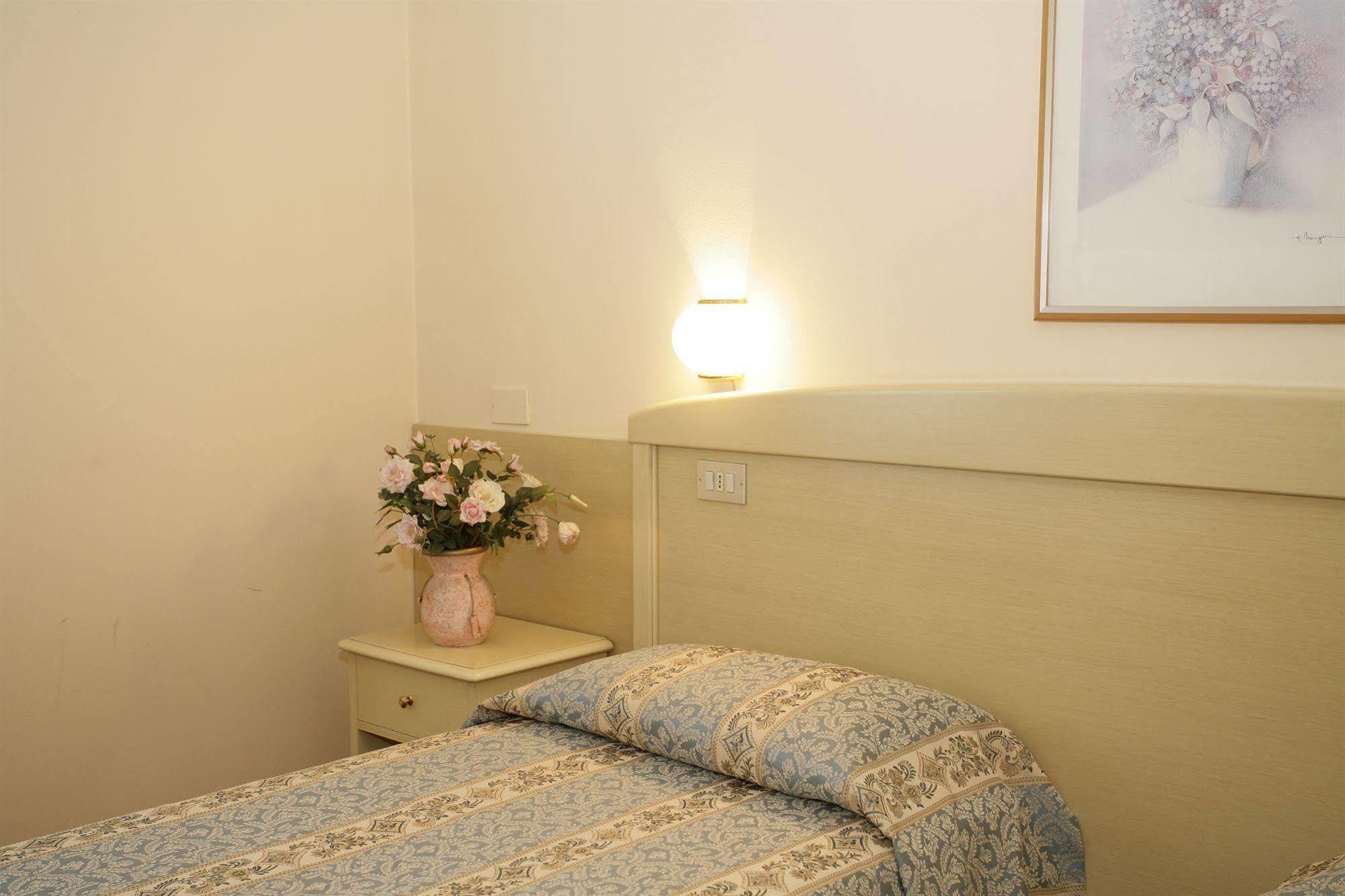 Hotel Ezzelino San Zenone Kültér fotó