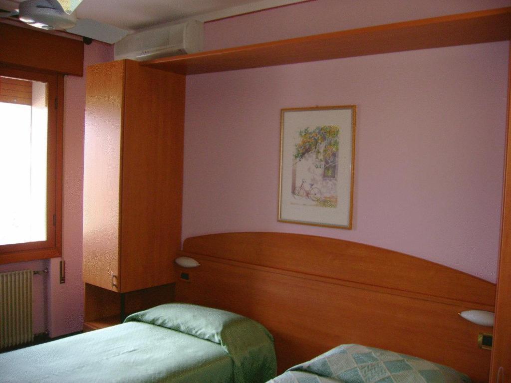 Hotel Ezzelino San Zenone Kültér fotó