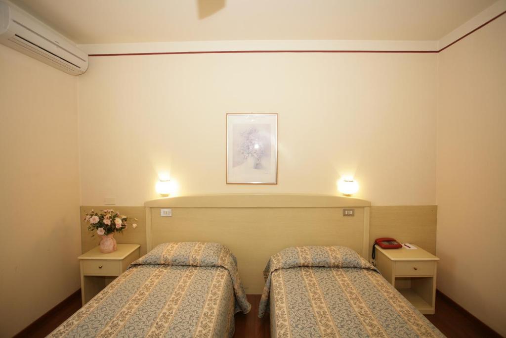 Hotel Ezzelino San Zenone Szoba fotó